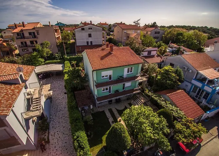 With Parking Space Banjole, - 17097 Pula