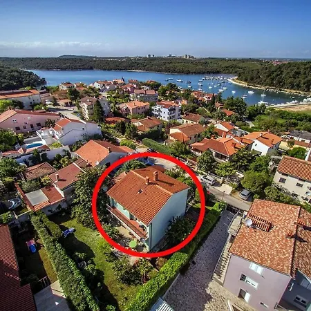 Appartement With A Parking Space Banjole, - 17097 Pula
