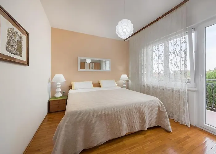 아파트 With Parking Space Banjole, - 17097 *