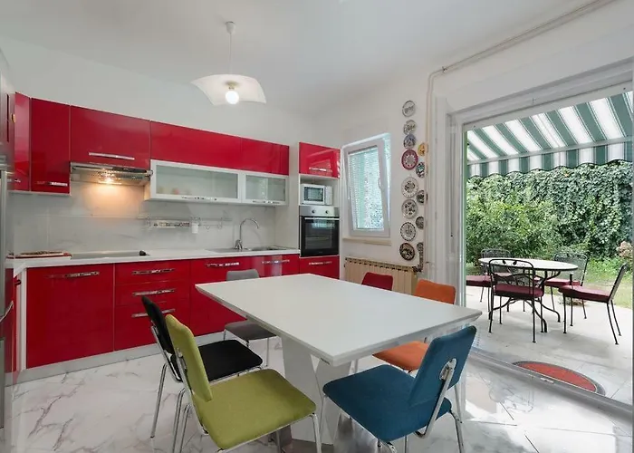 아파트 With Parking Space Banjole, - 17097